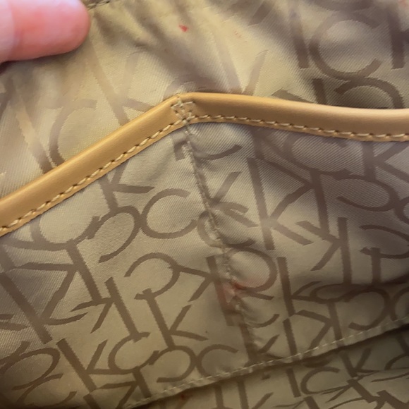 Calvin Klein Crossbody Bag / Purse - Picture 5 of 9